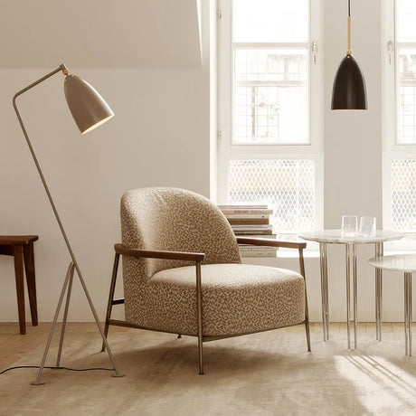Gräshoppa pendel från GUBI - Anthracite grey - Jacobsen Plus