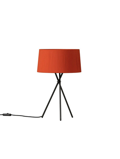 Tripode Bordslampa, röd amber från Santa and Cole - M3 - Jacobsen Plus