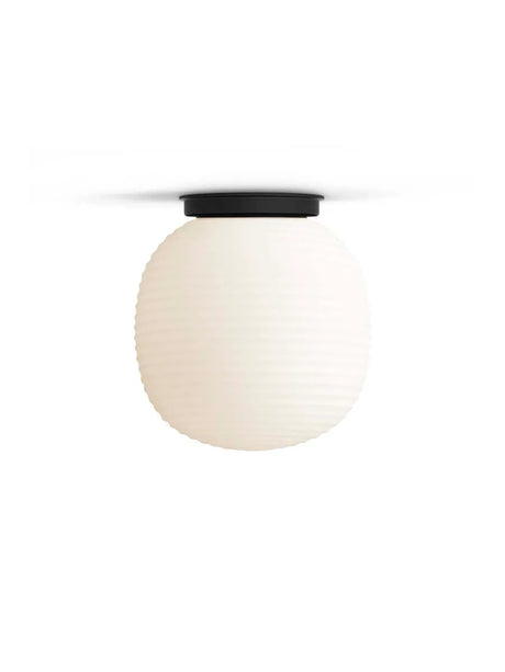 Lantern taklampa medium, från New Works - Jacobsen Plus