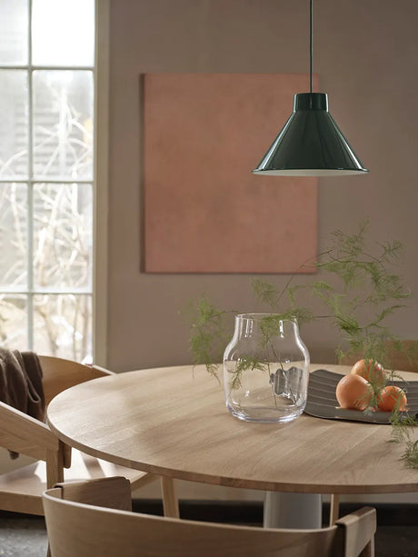 Midst Bord Ø 120 cm, oljad ek från Muuto - Oiled Oak - Dark red - Jacobsen Plus