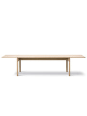 Post Matbord 320 cm från Fredericia Furniture