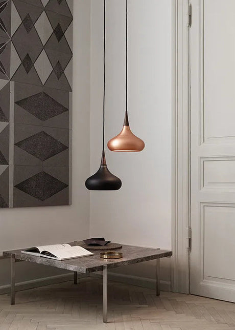 Orient Pendel, svart från Fritz Hansen - P1 (Ø225mm) - Jacobsen Plus