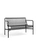 Palissade Dining Bench med armstöd, antracit från Hay