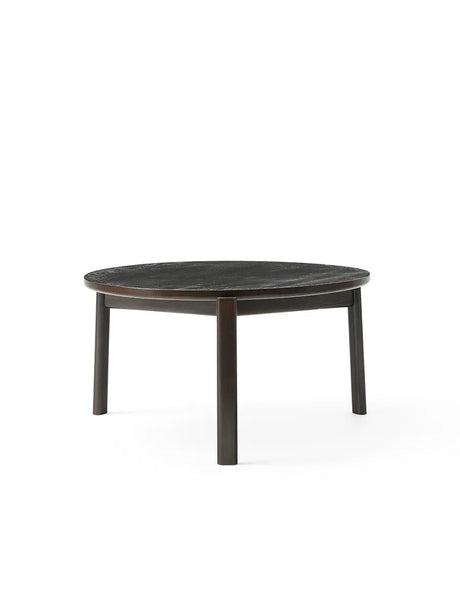 Passage Lounge Table, Ø70 cm från Audo Copenhagen - Natural Oak - Jacobsen Plus