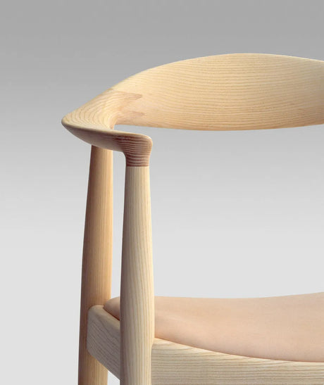 PP503 The Chair av Hans J. Wegner - Standardstof / Ek / Såpbehandlad - Jacobsen Plus