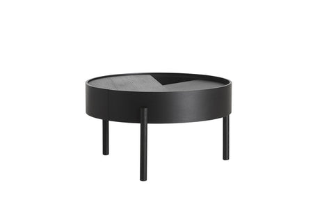 Arc Soffbord, Ø 66 cm från Woud - Black painted ash - Jacobsen Plus