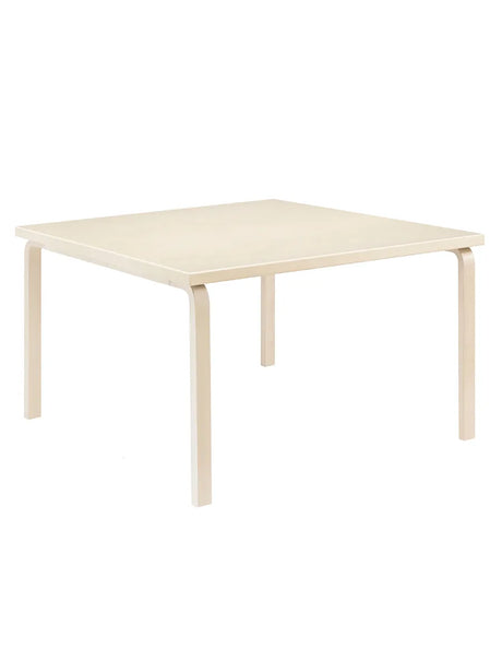 Aalto Table Square 84, 120x120 cm från Artek - Birk - Jacobsen Plus