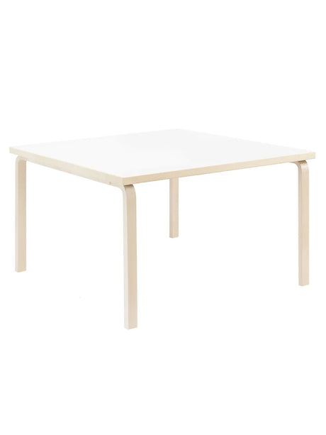 Aalto Table Square 84, 120x120 cm från Artek - Birk - Jacobsen Plus