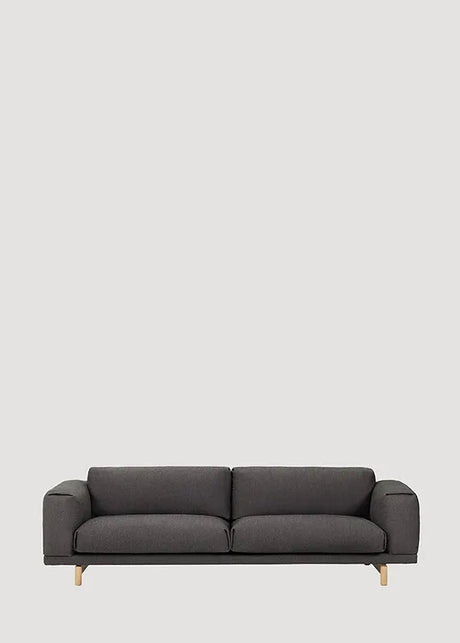 Rest 3-sitssoffa från Muuto - Grey - Hallingdal 123 / Ek - Jacobsen Plus