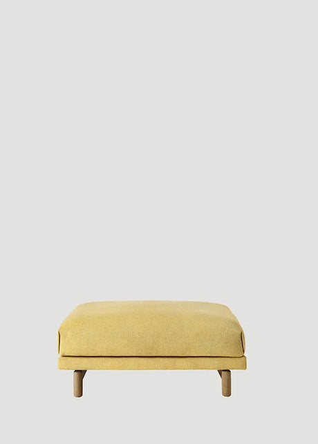 Rest Sittpuff från Muuto - Grey - Hallingdal 123 / Ek - Jacobsen Plus