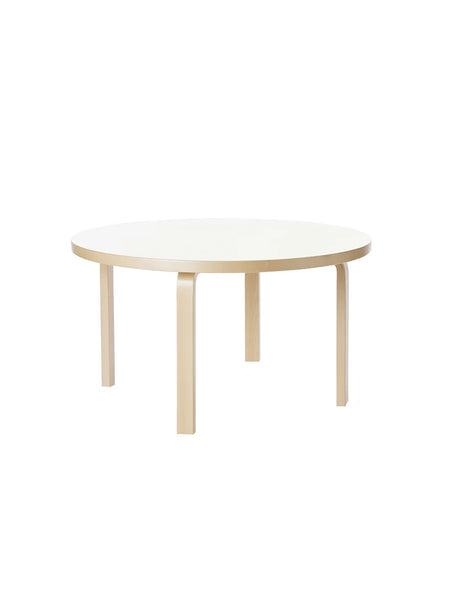 Aalto Barnbord Round från Artek - Birk - Jacobsen Plus