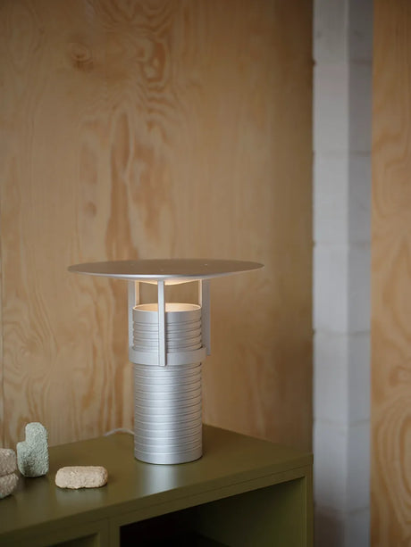 Set Table Lamp från Muuto - 2 - Jacobsen Plus