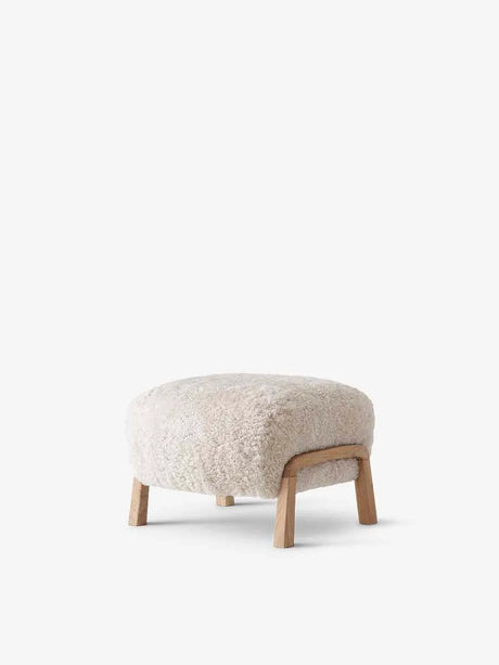 Wulff Pall från &Tradition - Sheepskin, Skandilock 17mm Moonlight / Valnöt - Jacobsen Plus