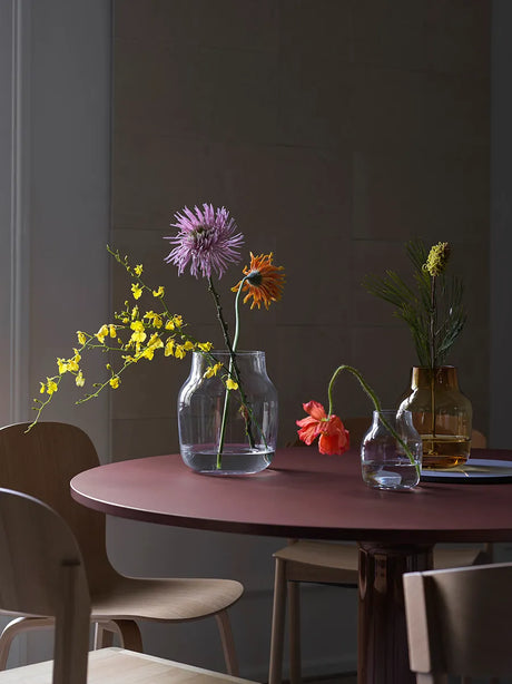 Silent Vas, Ø 11 cm från Muuto - Clear - Jacobsen Plus
