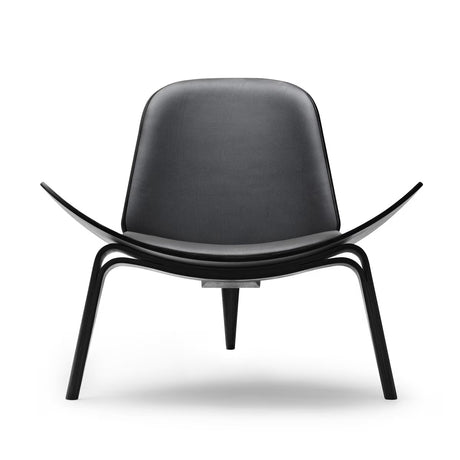 CH07 Skalstol, ek svartmålad/Thor 301 av Hans J. Wegner - Jacobsen Plus