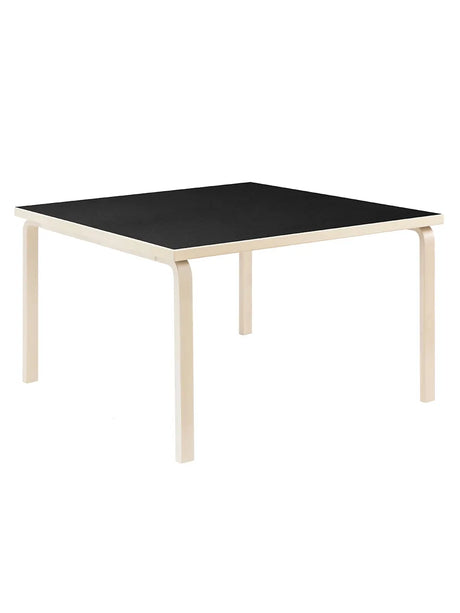 Aalto Table Square 84, 120x120 cm från Artek - Birk - Jacobsen Plus