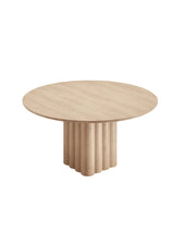 Plush Bord Round från DK3 - Såpbehandlad eg / Ø 150 cm - Jacobsen Plus