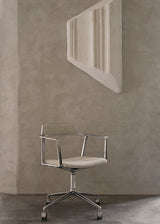 VIPP452 Swivel Chair med hjul, Wavy-textil från Vipp - 3 - Jacobsen Plus