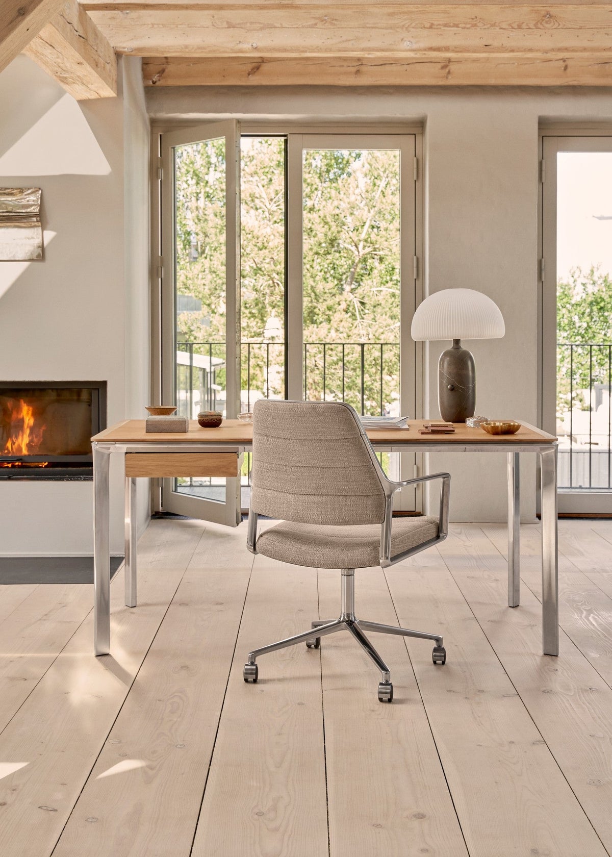 Vipp455 Swivel Chair med hjul - 2 - Jacobsen Plus